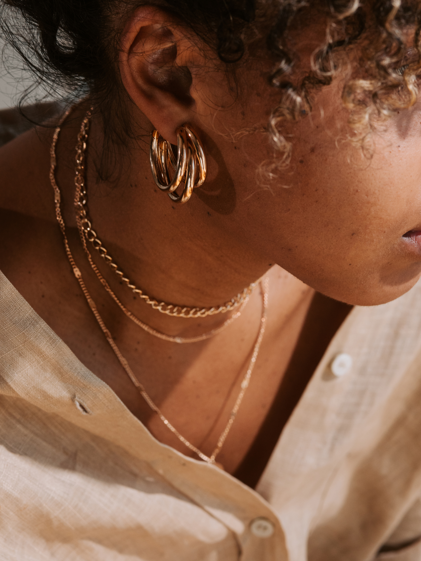 The Art of Choosing Jewelry That Feels Like You